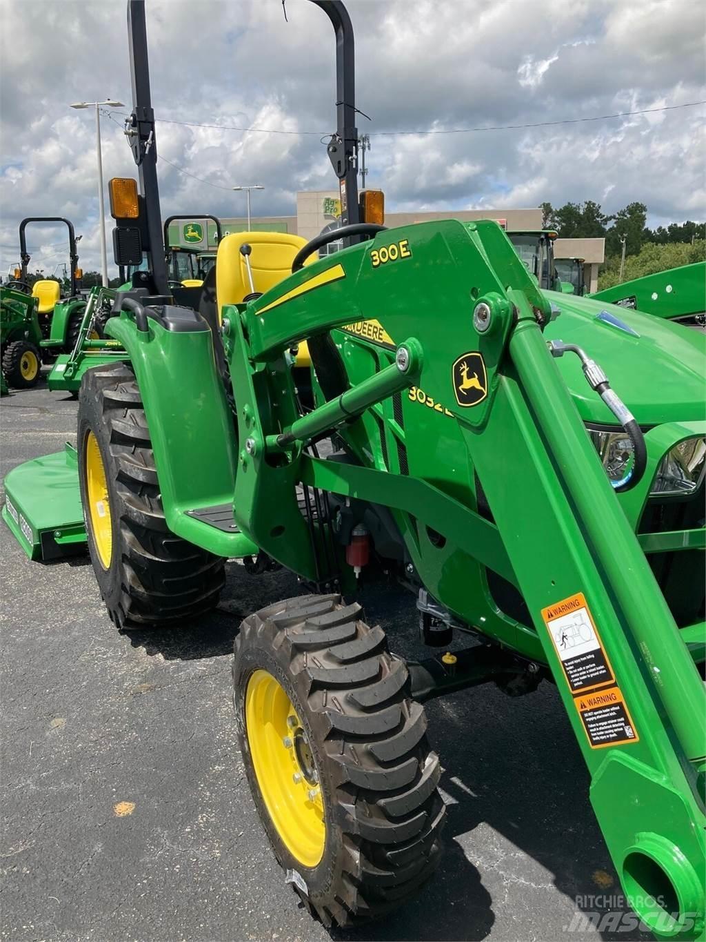 John Deere 3032E Traktörler