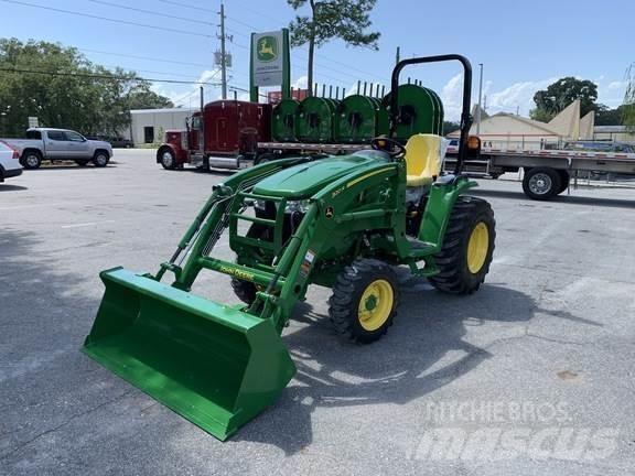 John Deere 3033R Traktörler