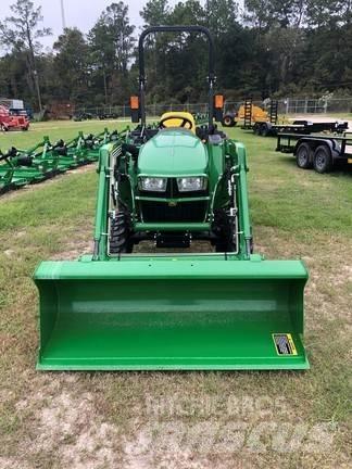 John Deere 3038E Traktörler
