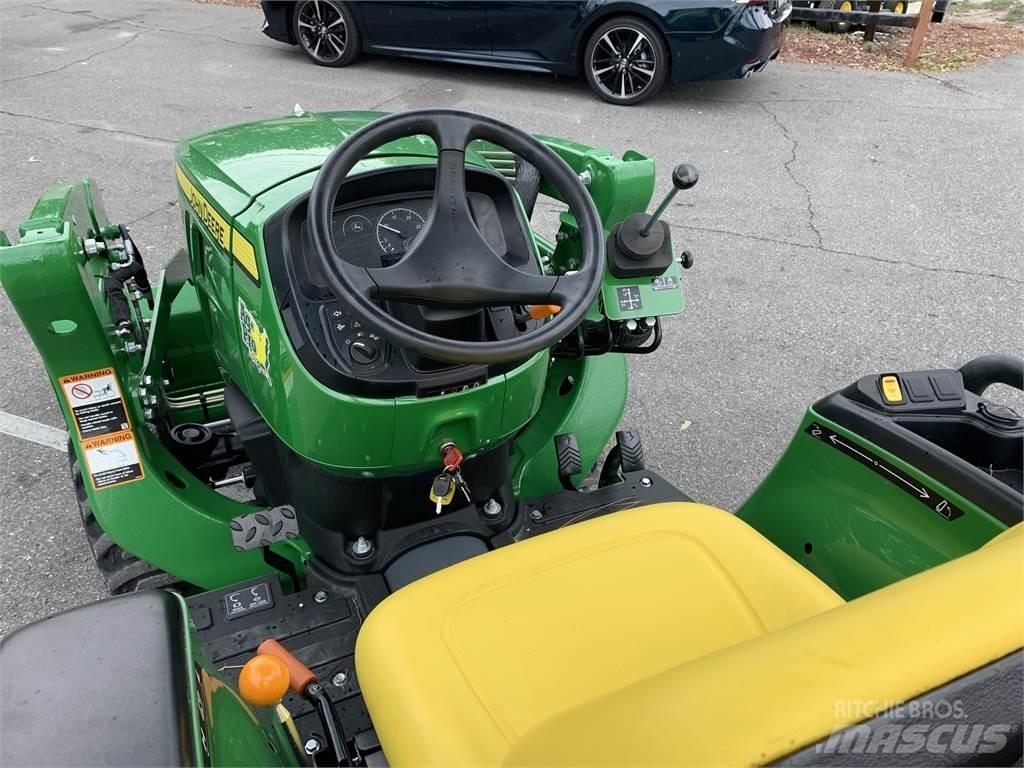 John Deere 3038E Traktörler