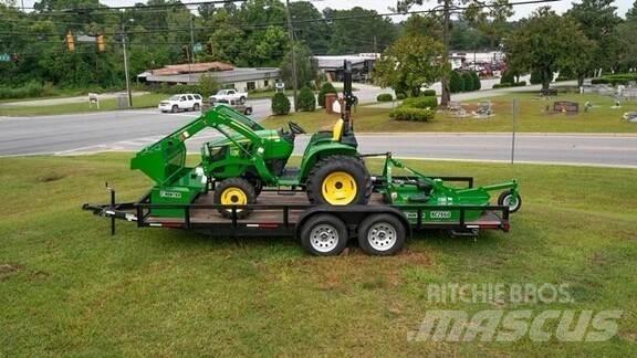 John Deere 3038E Traktörler