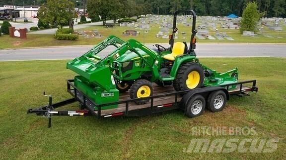 John Deere 3038E Traktörler