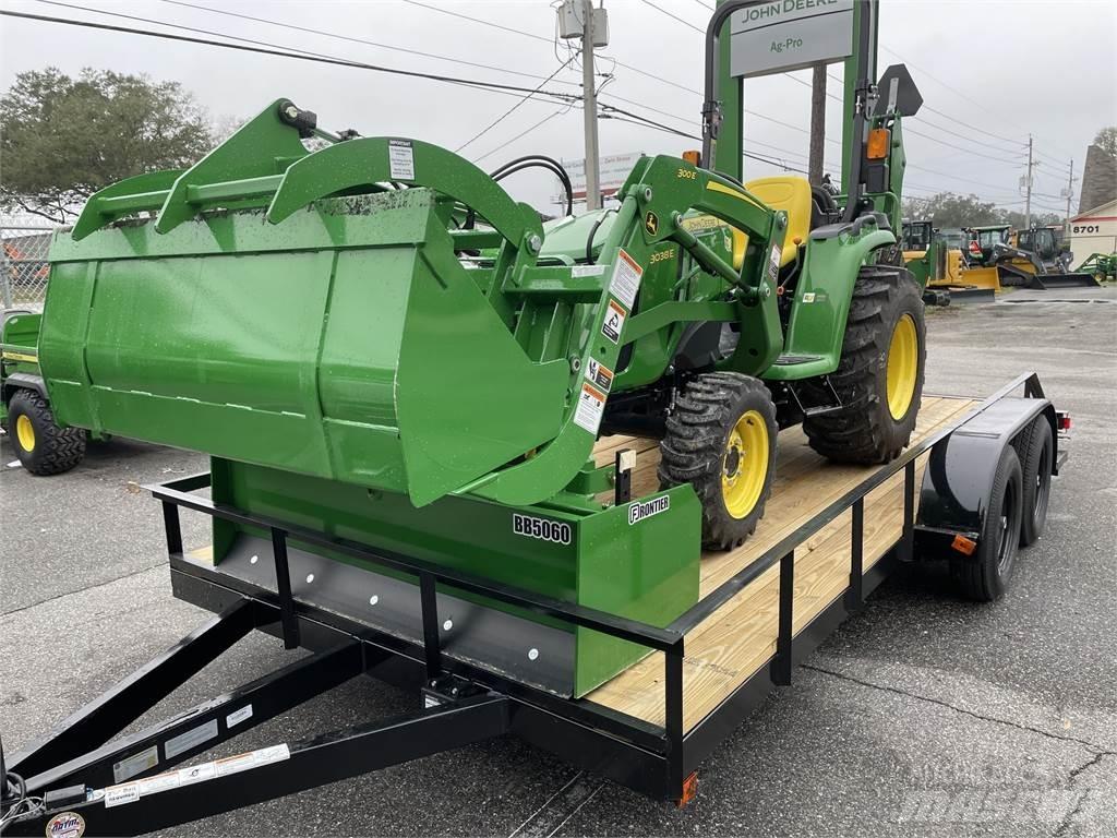 John Deere 3038E Traktörler