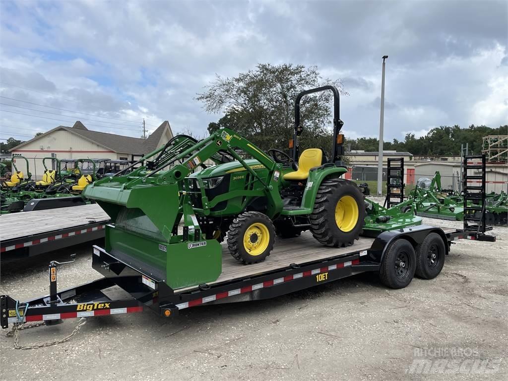 John Deere 3038E Traktörler