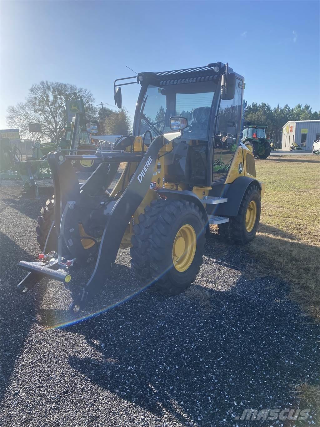 John Deere 304 G Mini yükleyiciler