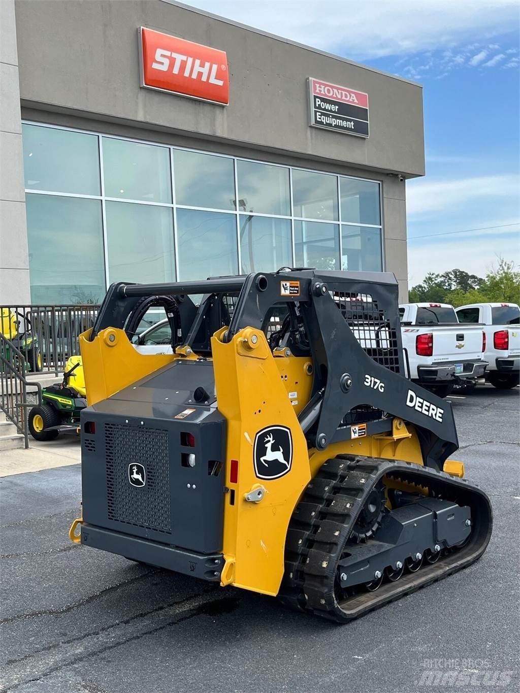 John Deere 317G Mini yükleyiciler