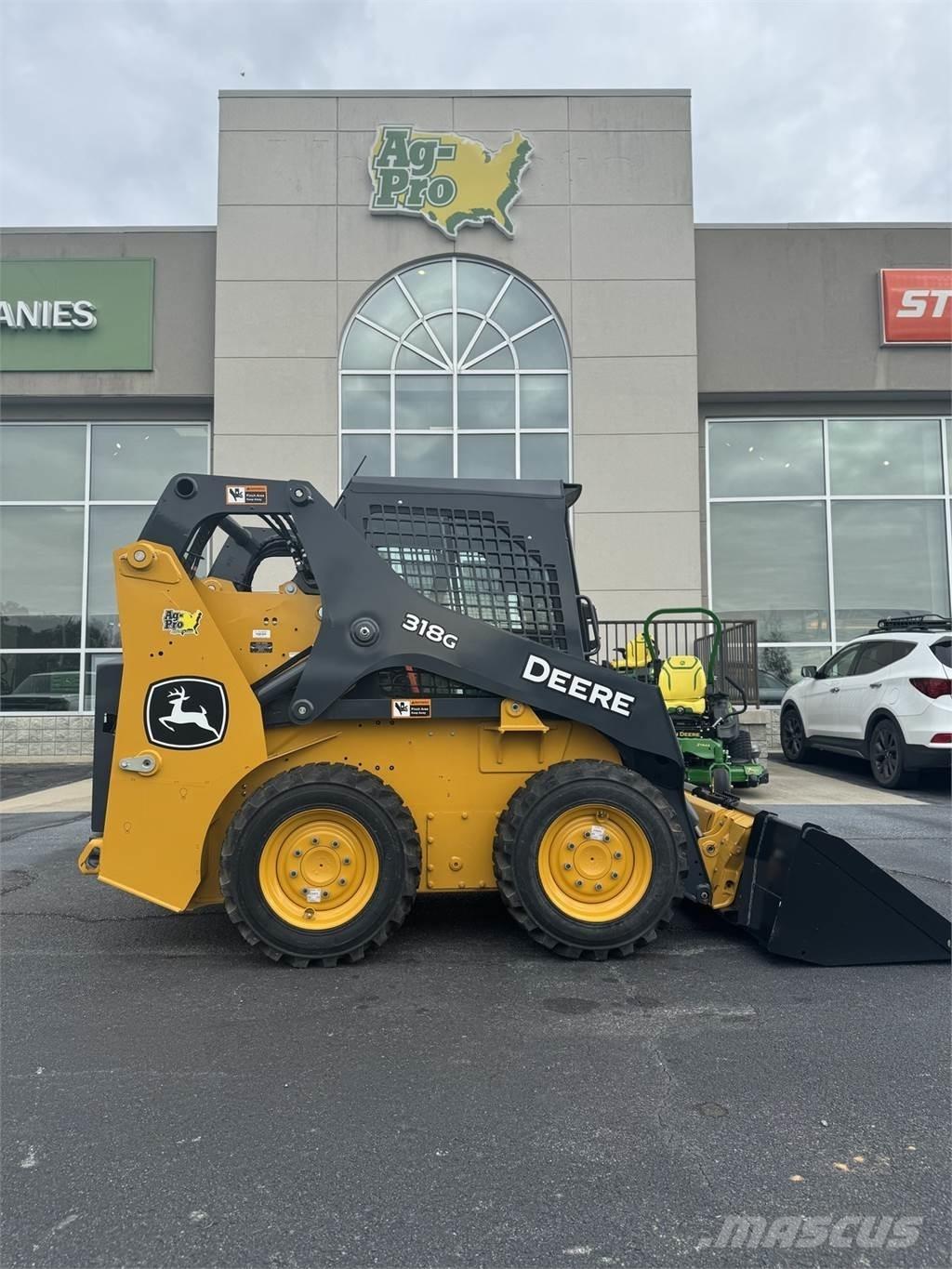 John Deere 318G Skid steer loderler