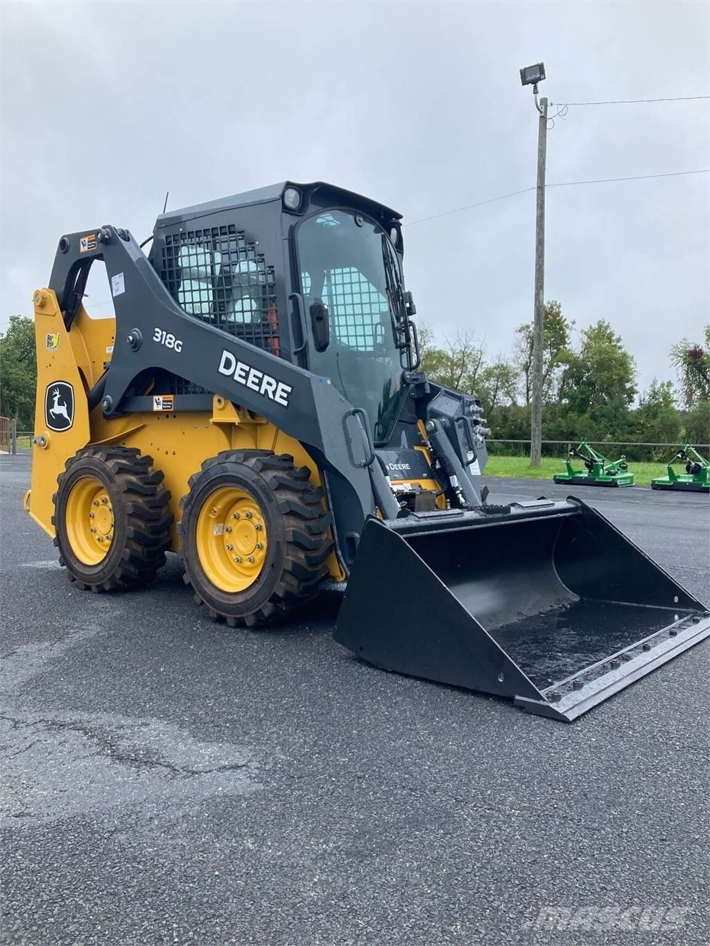 John Deere 318G Skid steer loderler