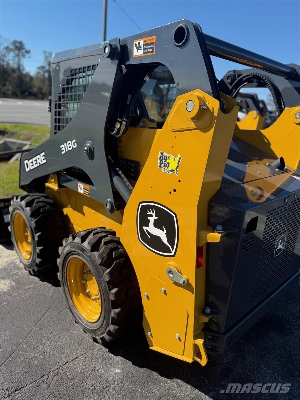 John Deere 318G Skid steer loderler