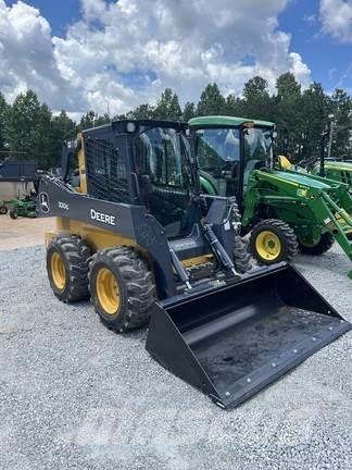 John Deere 320G Skid steer loderler