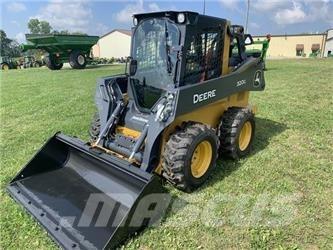 John Deere 320G Skid steer loderler