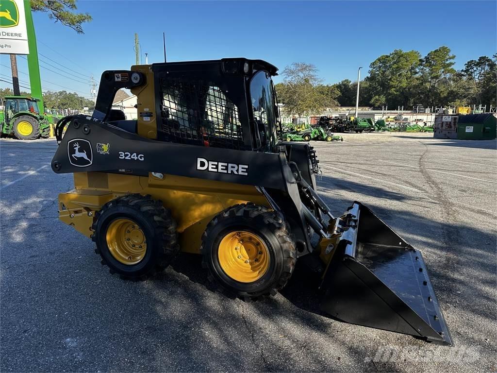 John Deere 324G Skid steer loderler
