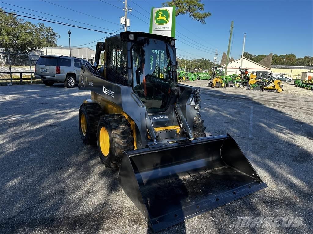 John Deere 324G Skid steer loderler