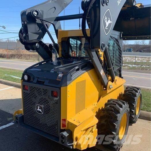 John Deere 324G Skid steer loderler
