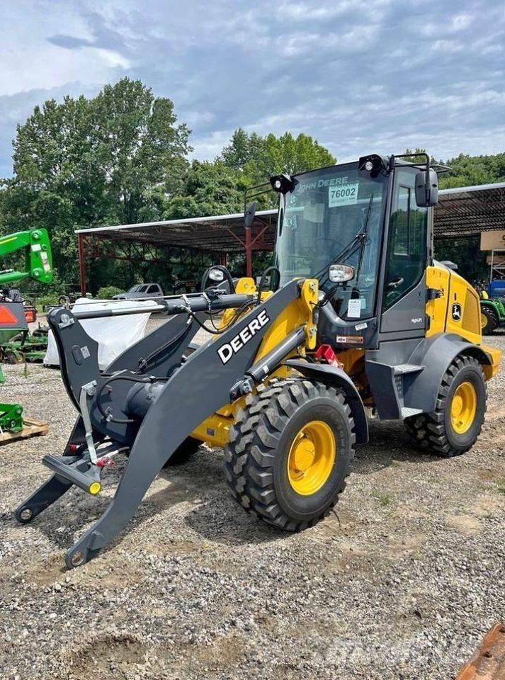 John Deere 324P Tekerlekli yükleyiciler