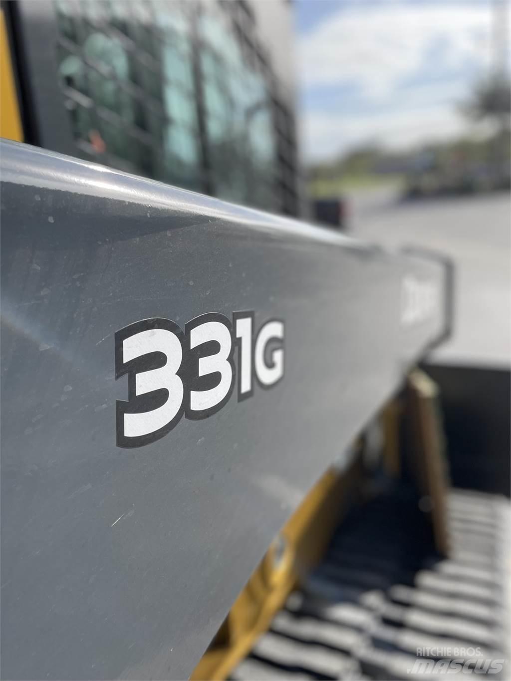 John Deere 331G Skid steer loderler