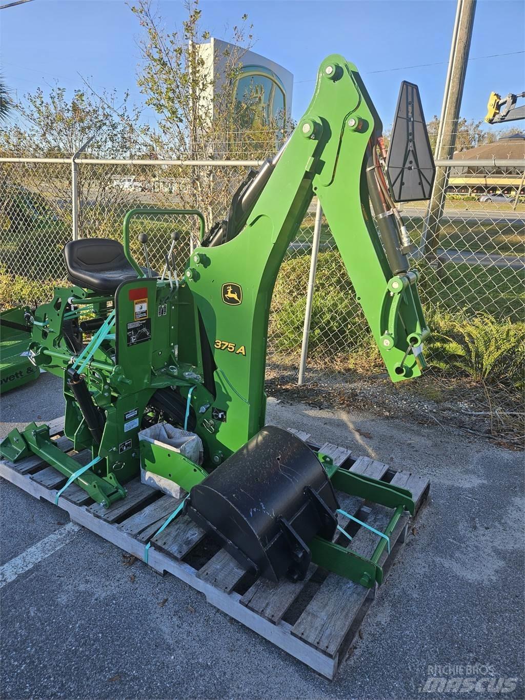 John Deere 375A Diger traktör aksesuarlari