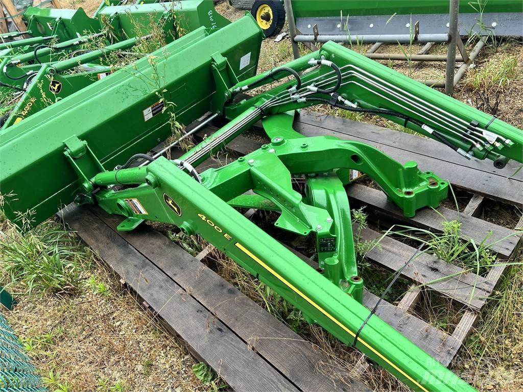 John Deere 400E Traktörler