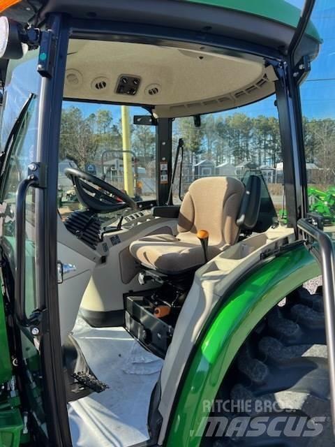 John Deere 4044R Traktörler