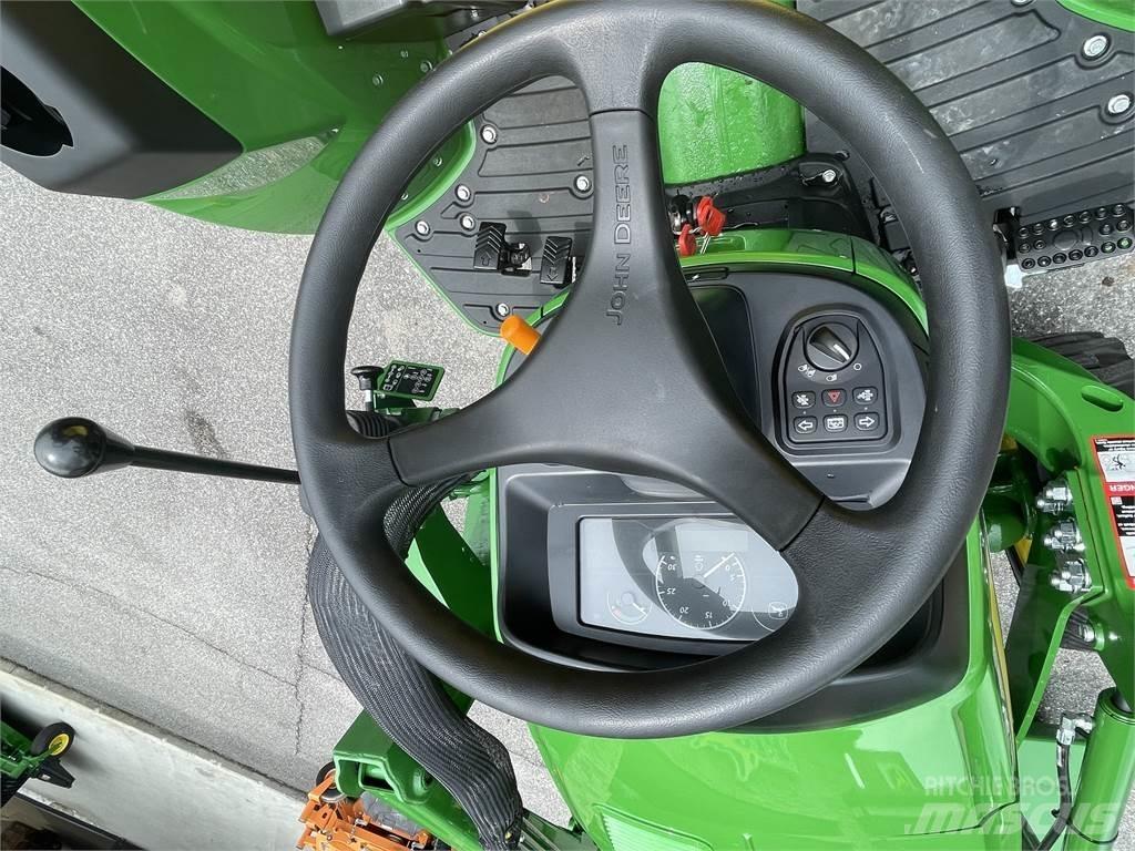 John Deere 4052M Traktörler