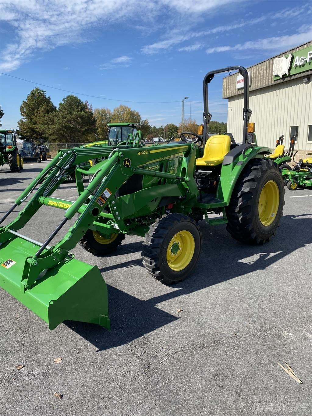 John Deere 4052M Traktörler