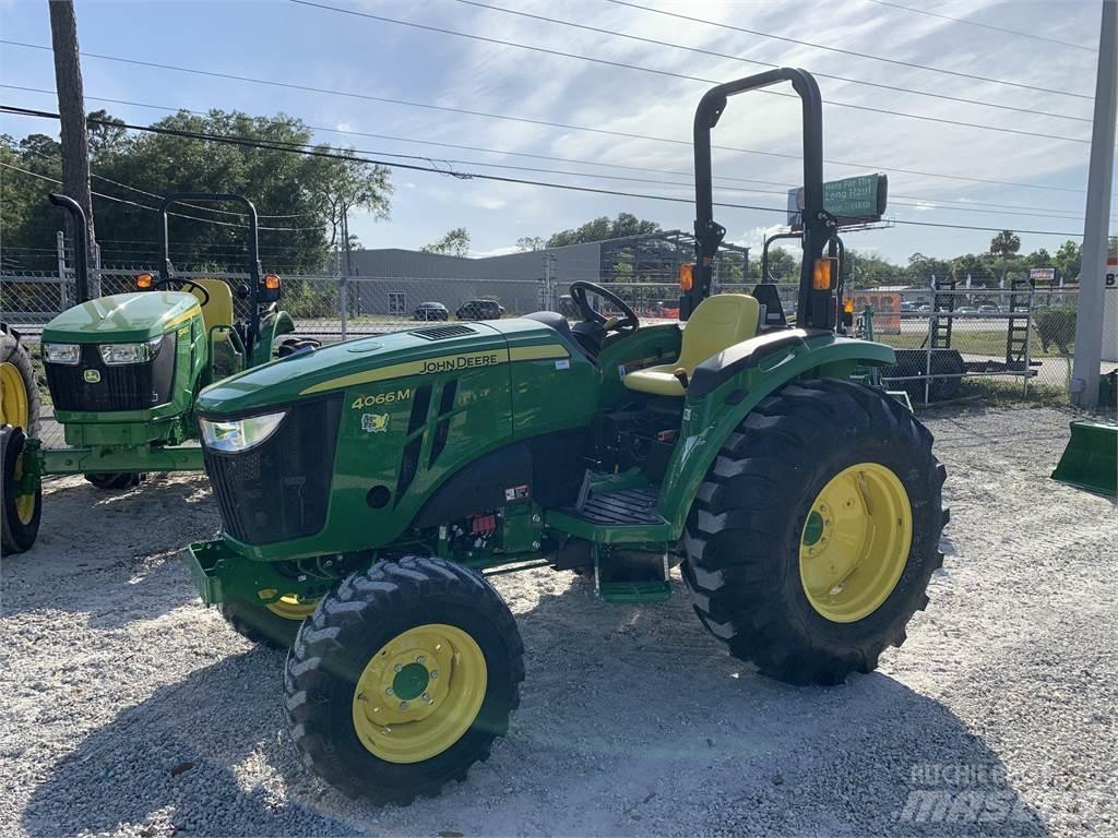 John Deere 4066M Traktörler