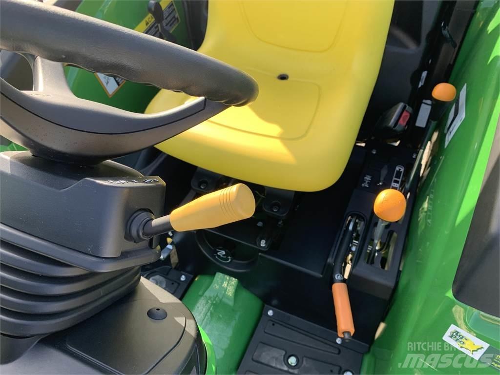 John Deere 4066M Traktörler