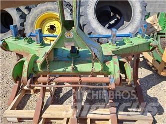 John Deere 443 Diger yem biçme makinalari