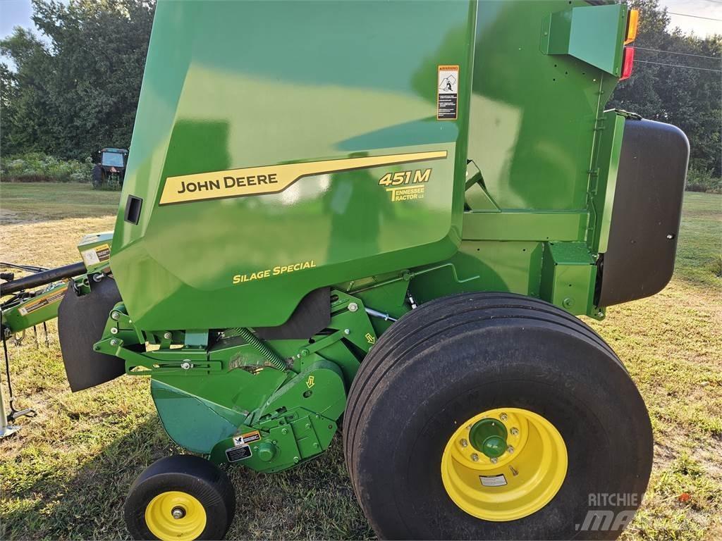 John Deere 451M Rulo balya makinalari