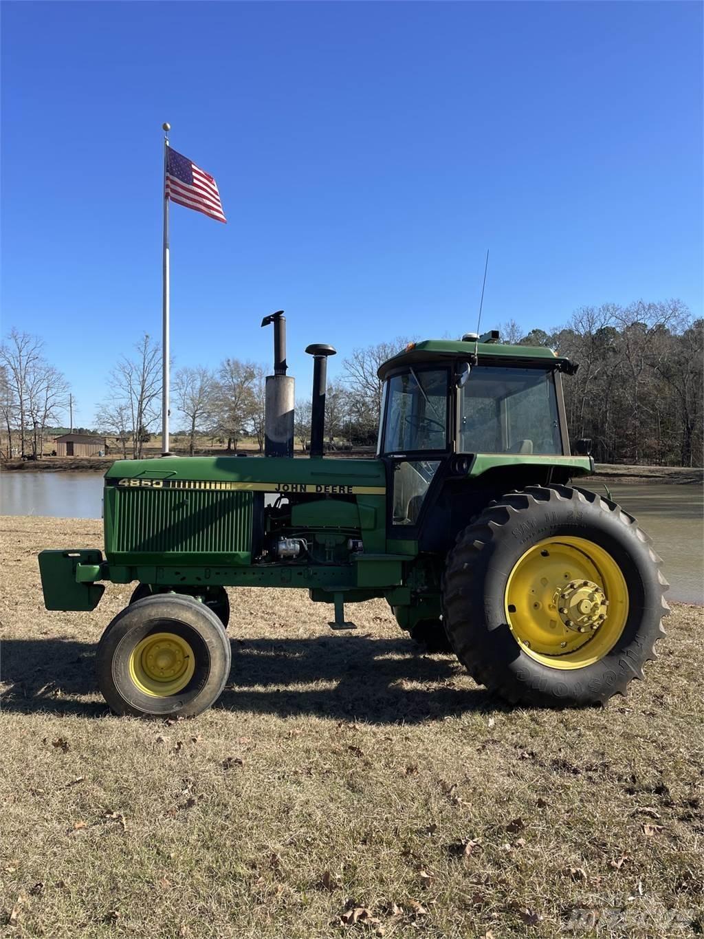 John Deere 4850 Traktörler