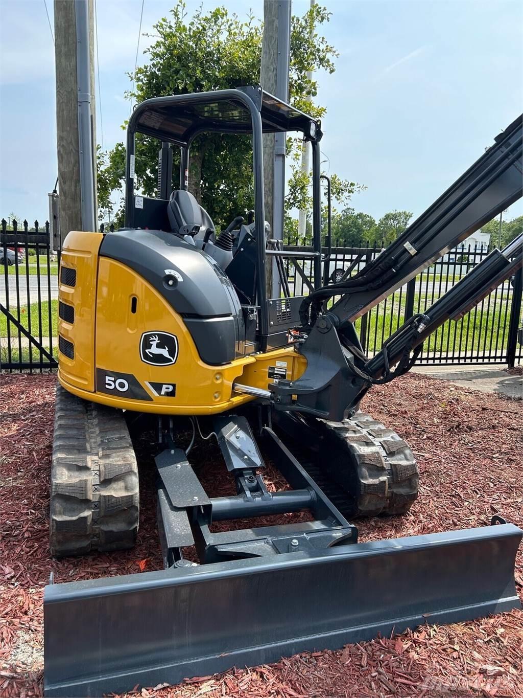 John Deere 50 P Mini ekskavatörler, 7 tona dek