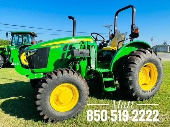 John Deere 5045E Traktörler