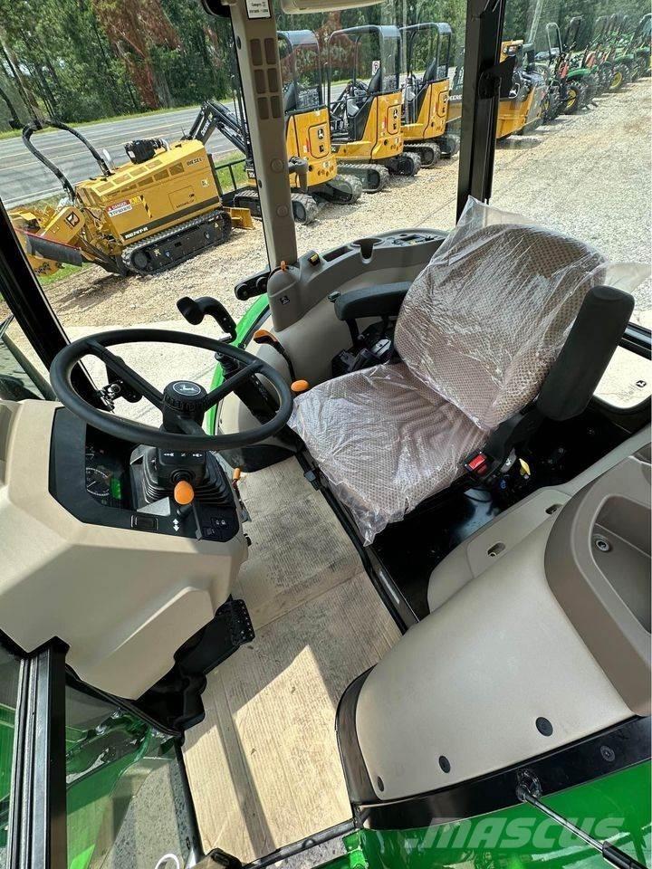 John Deere 5067E Traktörler