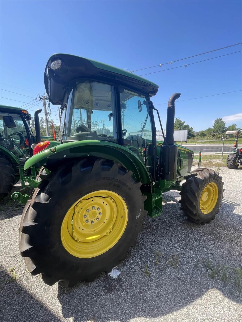 John Deere 5105M Traktörler