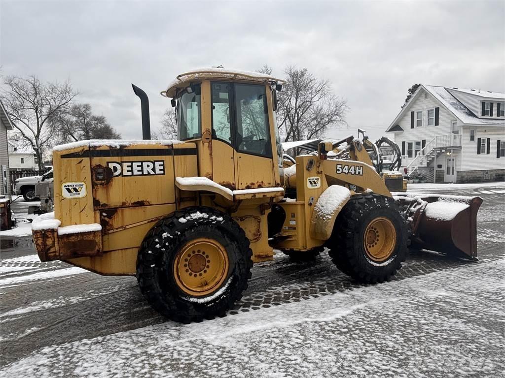 John Deere 544H Tekerlekli yükleyiciler