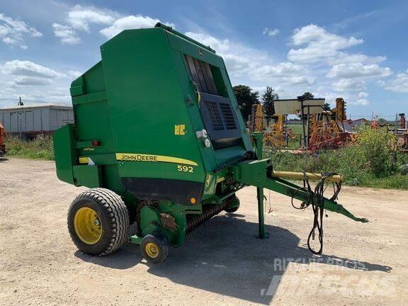 John Deere 592 Rulo balya makinalari