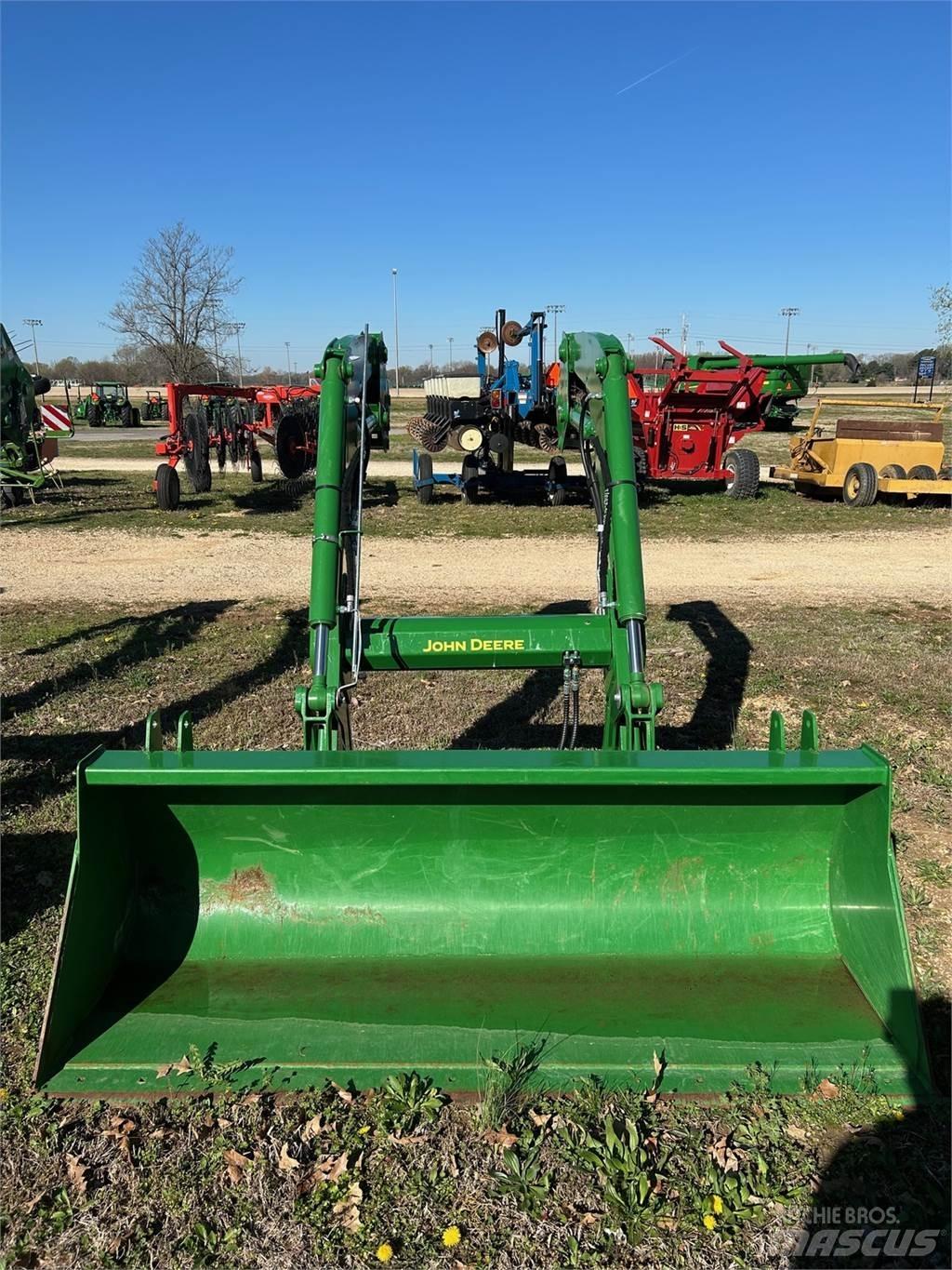 John Deere 600R Traktörler