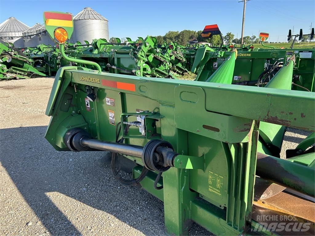 John Deere 608C Biçerdöver aksesuarlari
