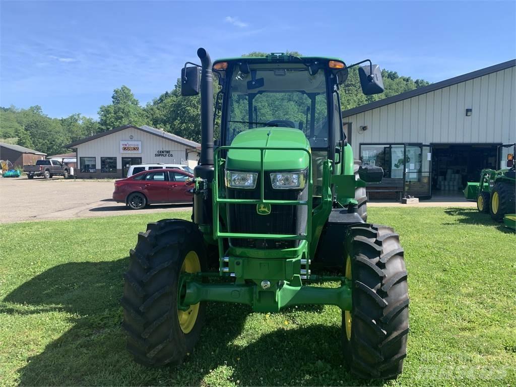 John Deere 6120E Traktörler