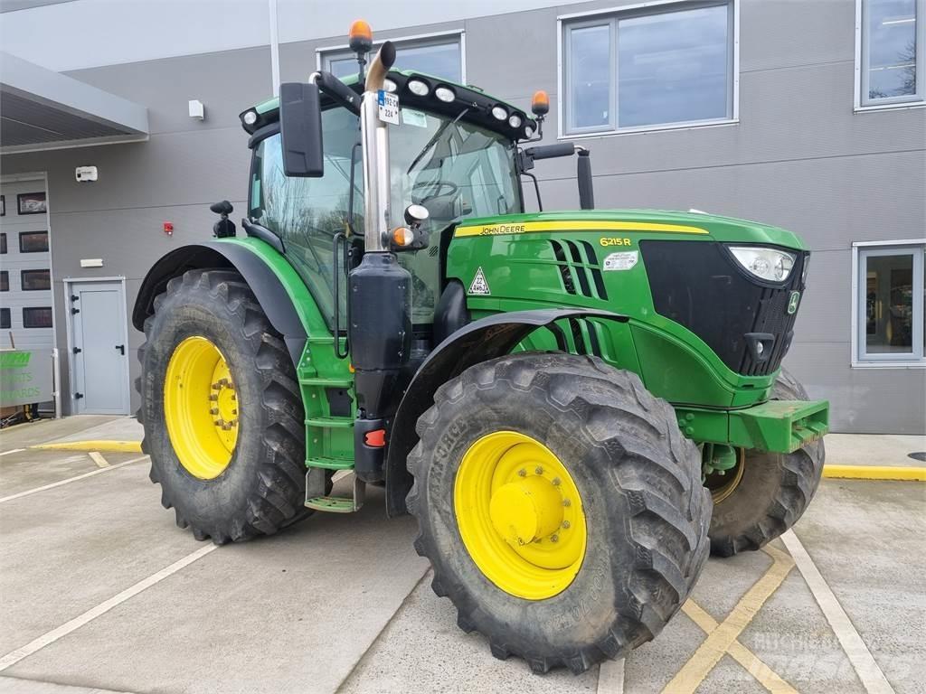John Deere 6215R Traktörler