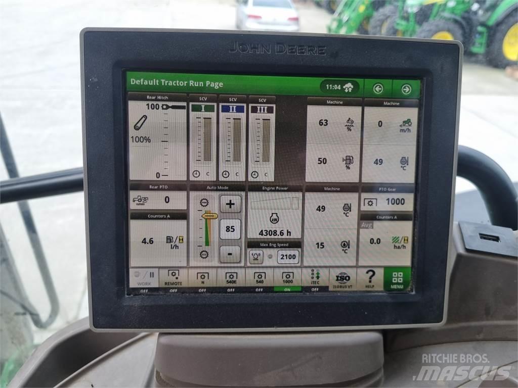 John Deere 6215R Traktörler