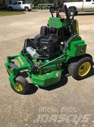 John Deere 636M Mobil çim biçme makineleri