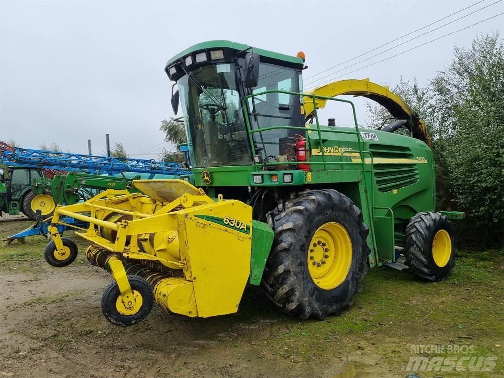 John Deere 7400 Silaj makinasi