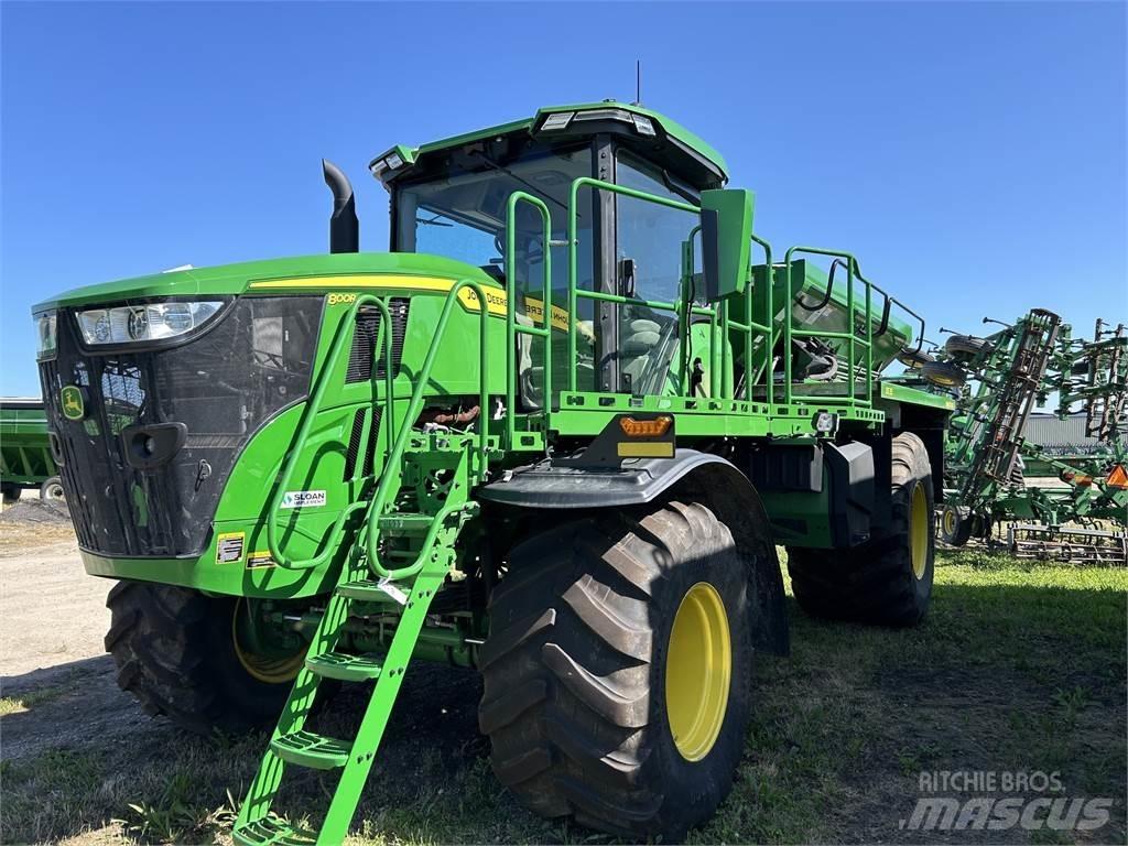 John Deere 800R Çekilir pülverizatörler