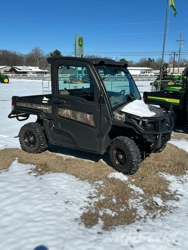 John Deere 835R Küçük araçlar