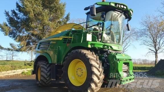 John Deere 8400 Silaj makinasi
