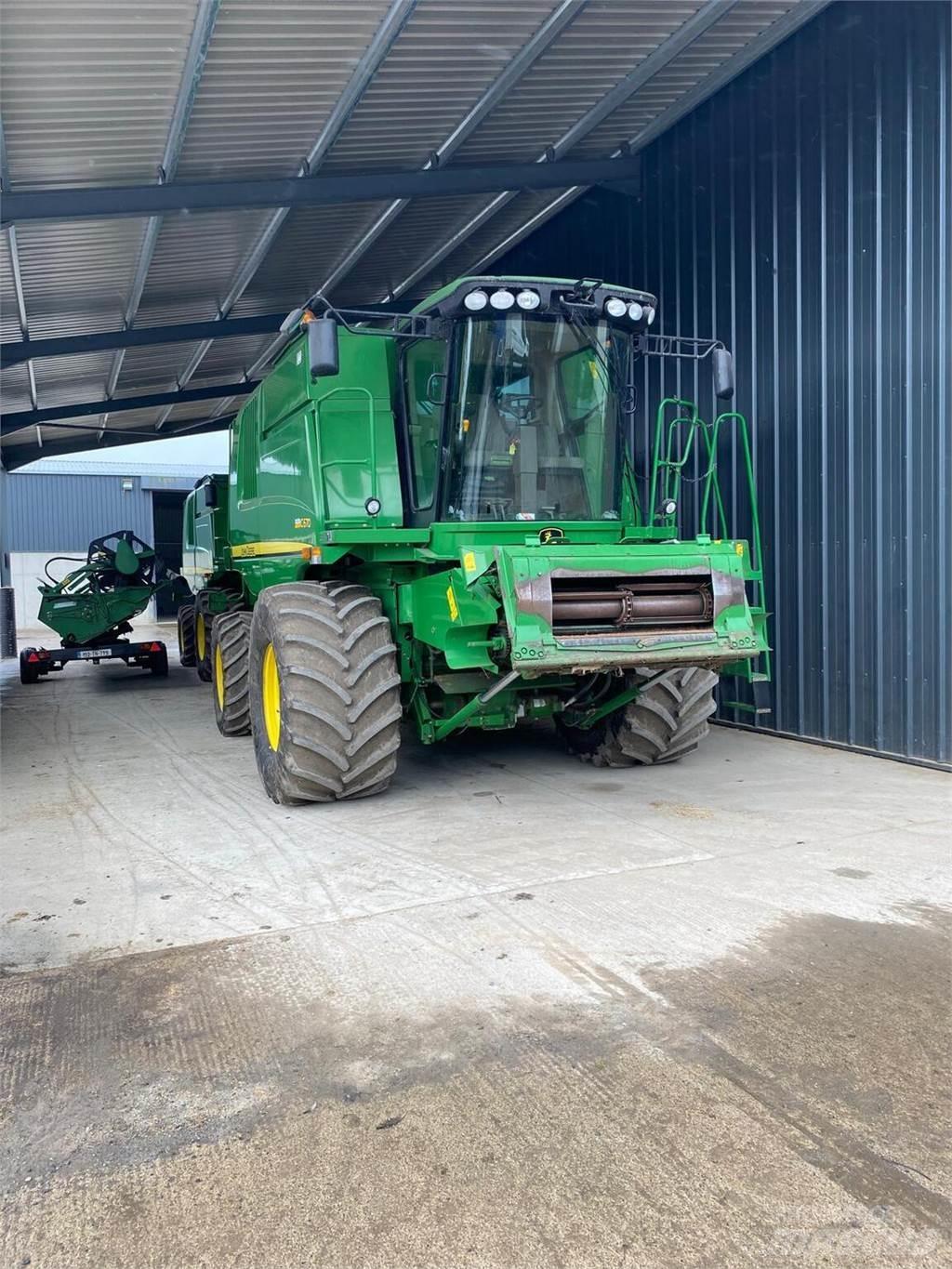 John Deere C670 Biçerdöverler