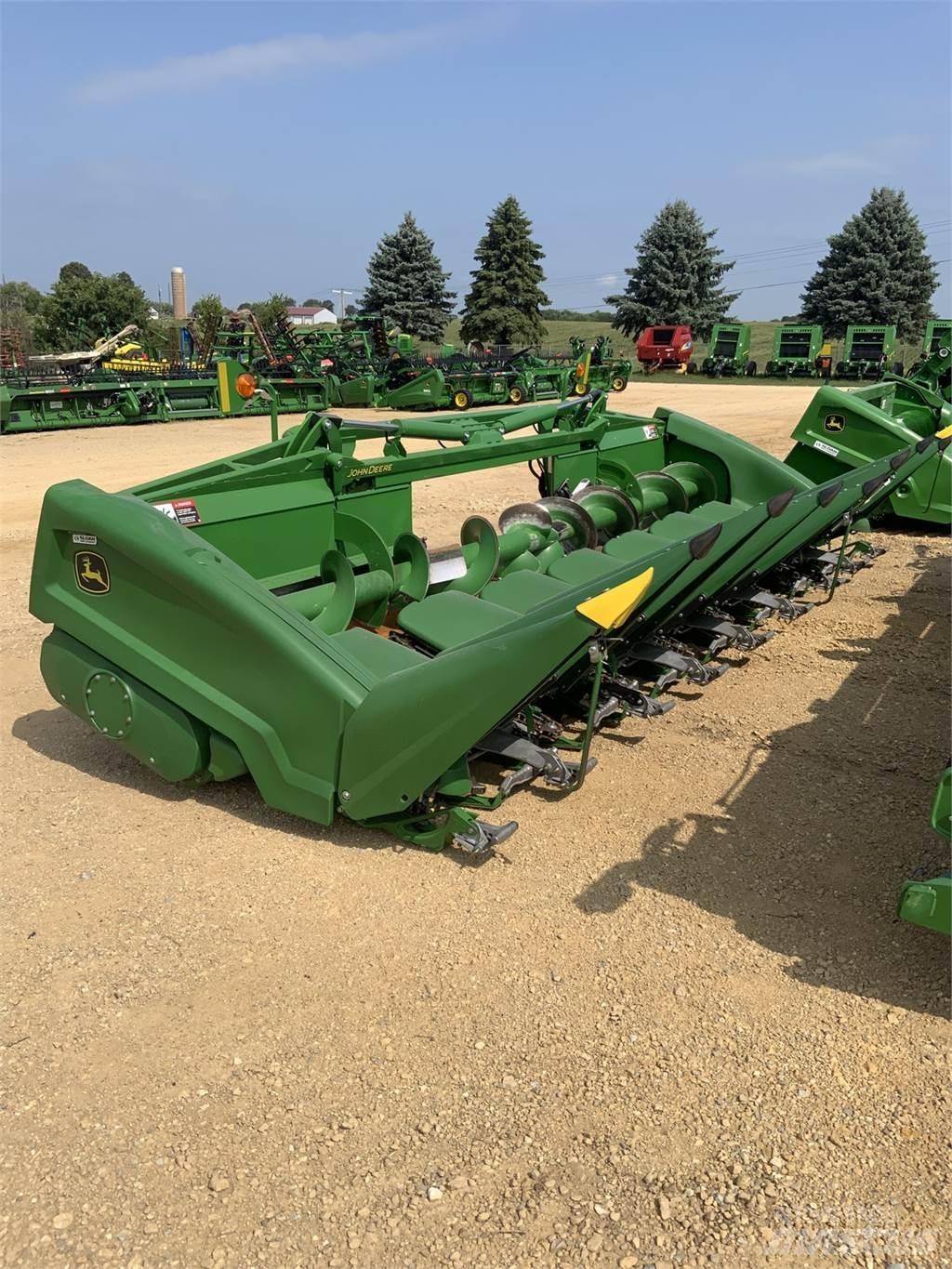 John Deere C8F Biçerdöver aksesuarlari