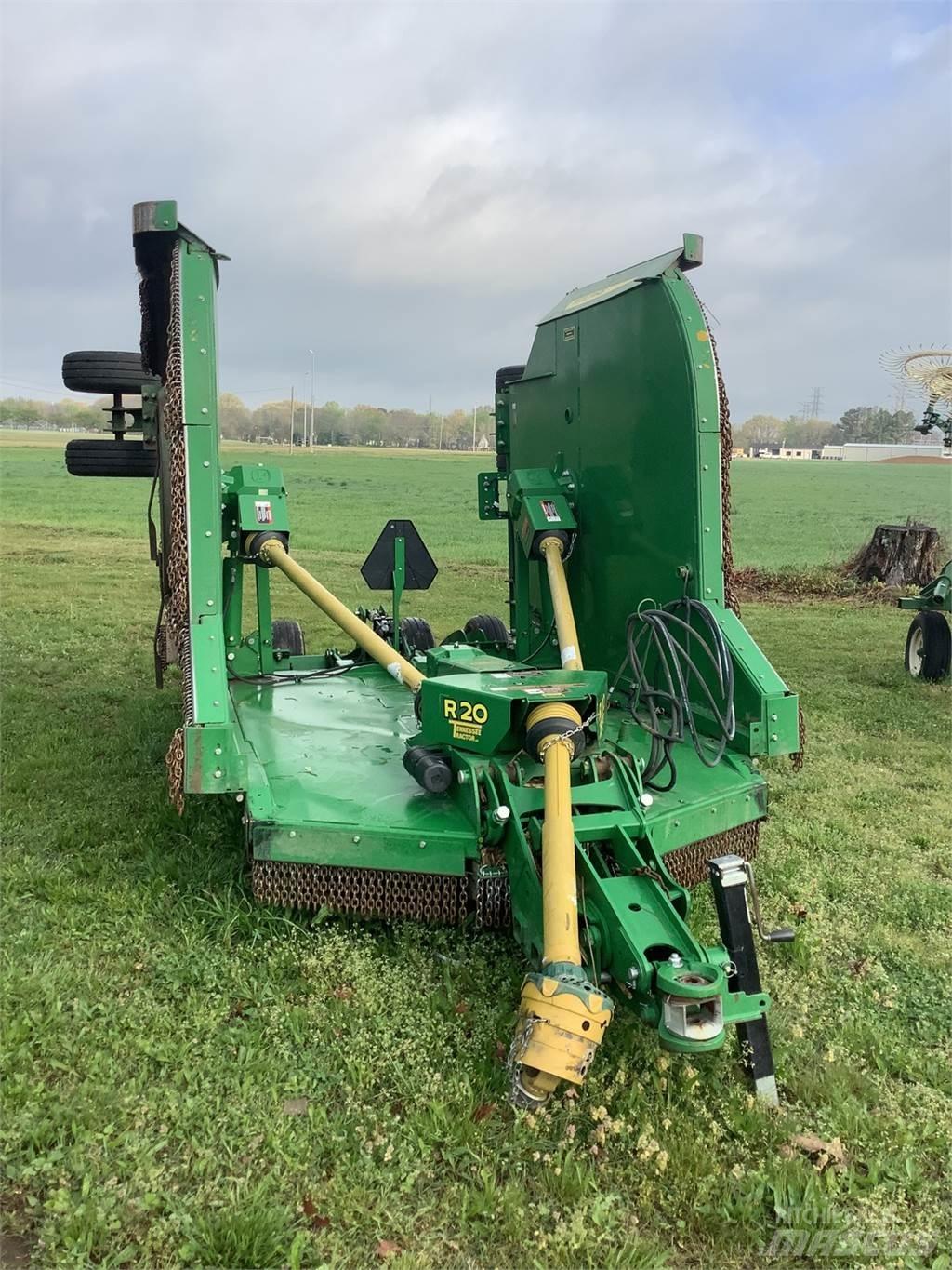 John Deere R20 Balya ögütücü, kesici ve açicilar