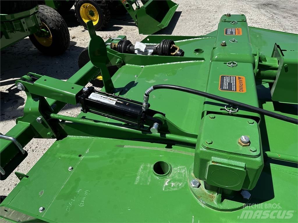 John Deere RC8M Balya ögütücü, kesici ve açicilar